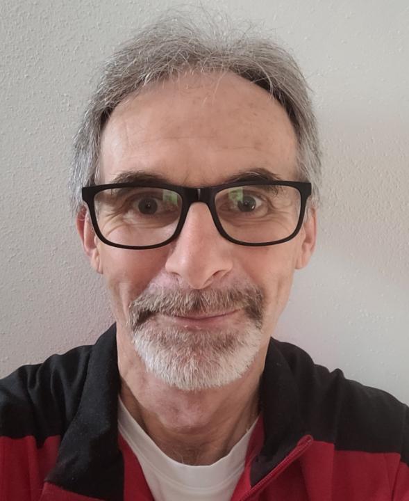 Dieter Aust
