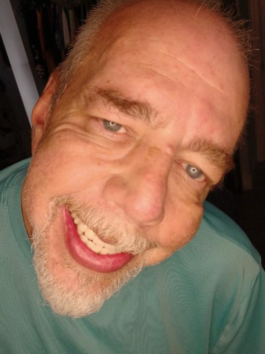 Bil Wood
