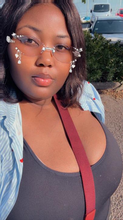 Glory Ajayi