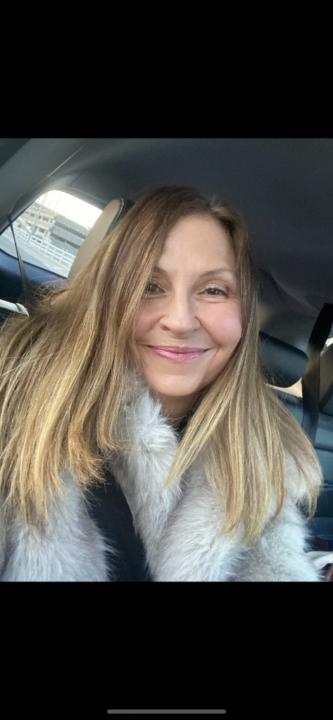 Cindy Ecclestone Howell