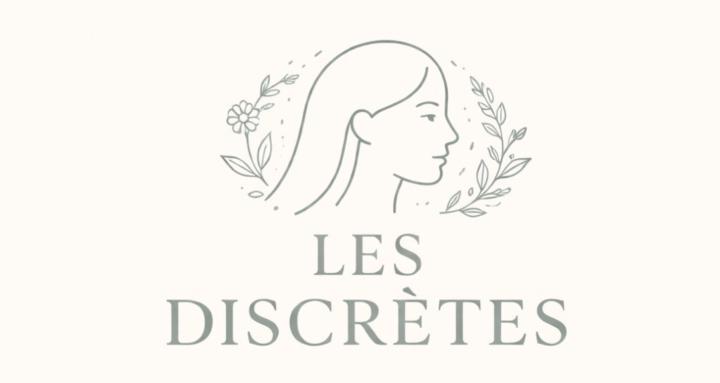 LES DISCRETES FORMATIONS