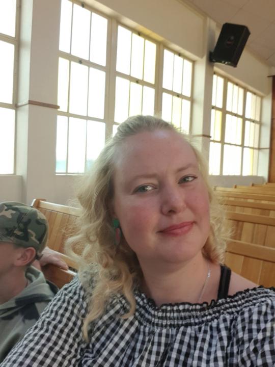 Janine De Bruin