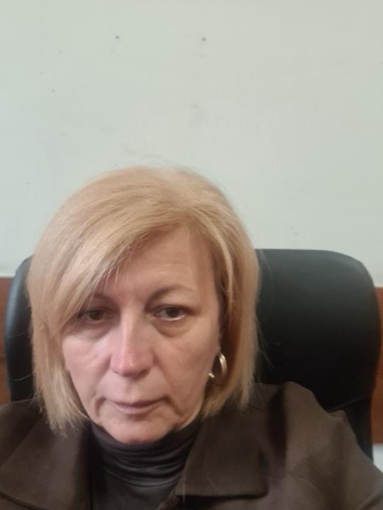 Ели Маринова