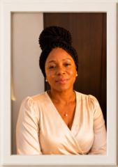 Dr Carolinelee Abraham