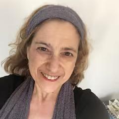 Ellie Alovis