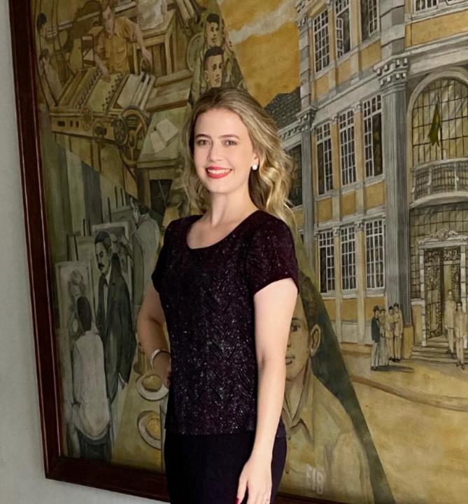 Letícia dos Santos de Oliveira