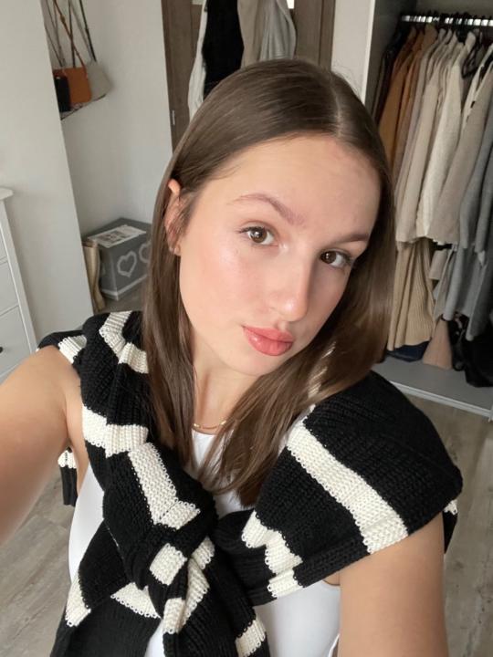 Anna Kratejlová
