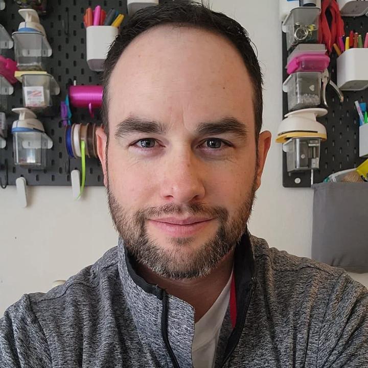 Erik Thomas
