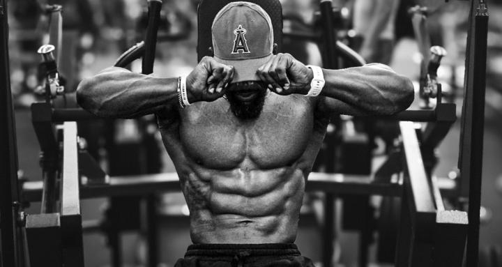 Delone Carter's Fit Community