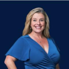 Collette Wayne
