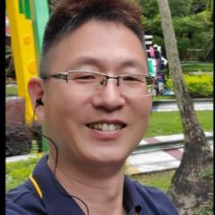 佑信 林
