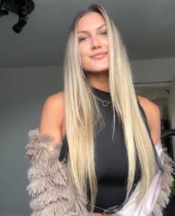 Annick C