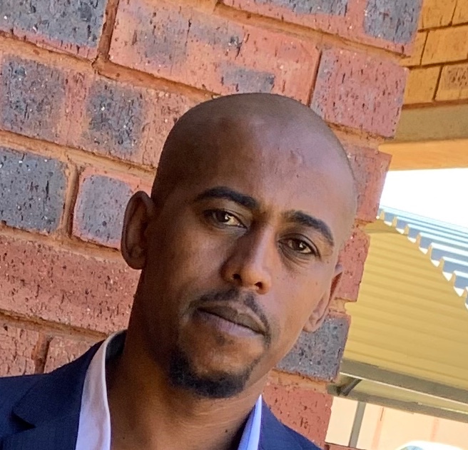 Vuyisile Gxowa