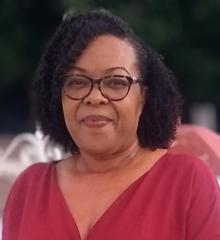 Jacqui B