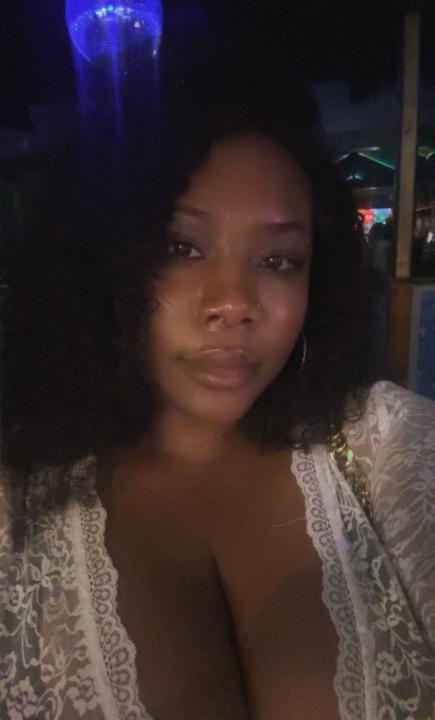 Divine Diam