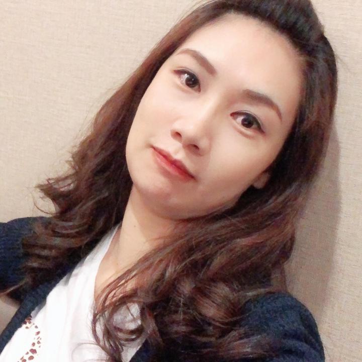 貝華 張