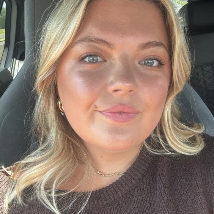 Sian Thompson