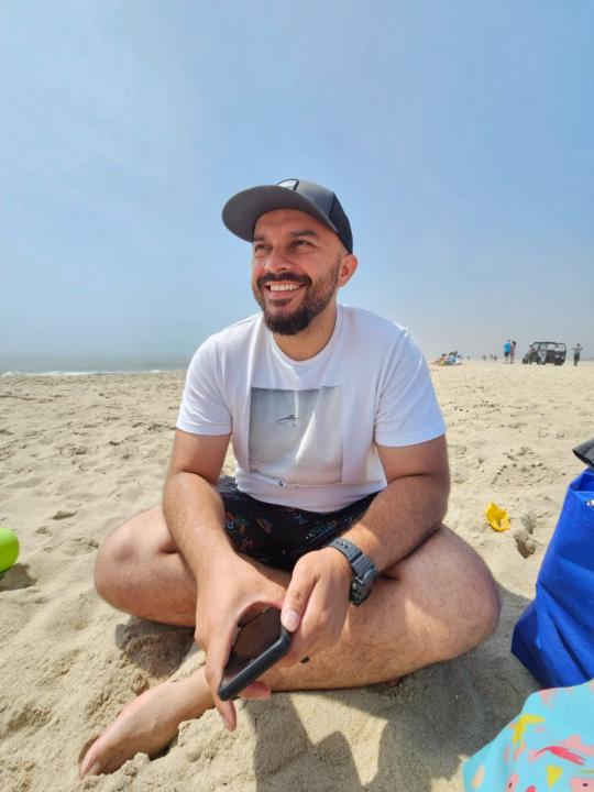 Alex Arrue Cisneros