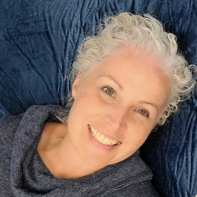 Alicia Reiser