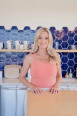Laura Holl