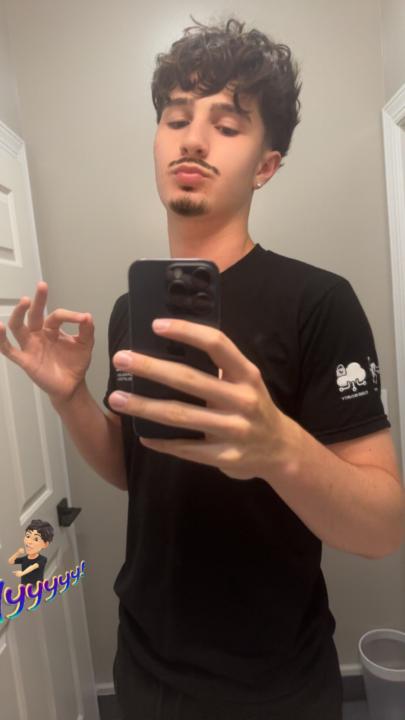 Maddox Burbano