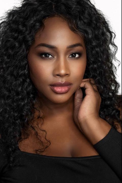 Vashia Underwood