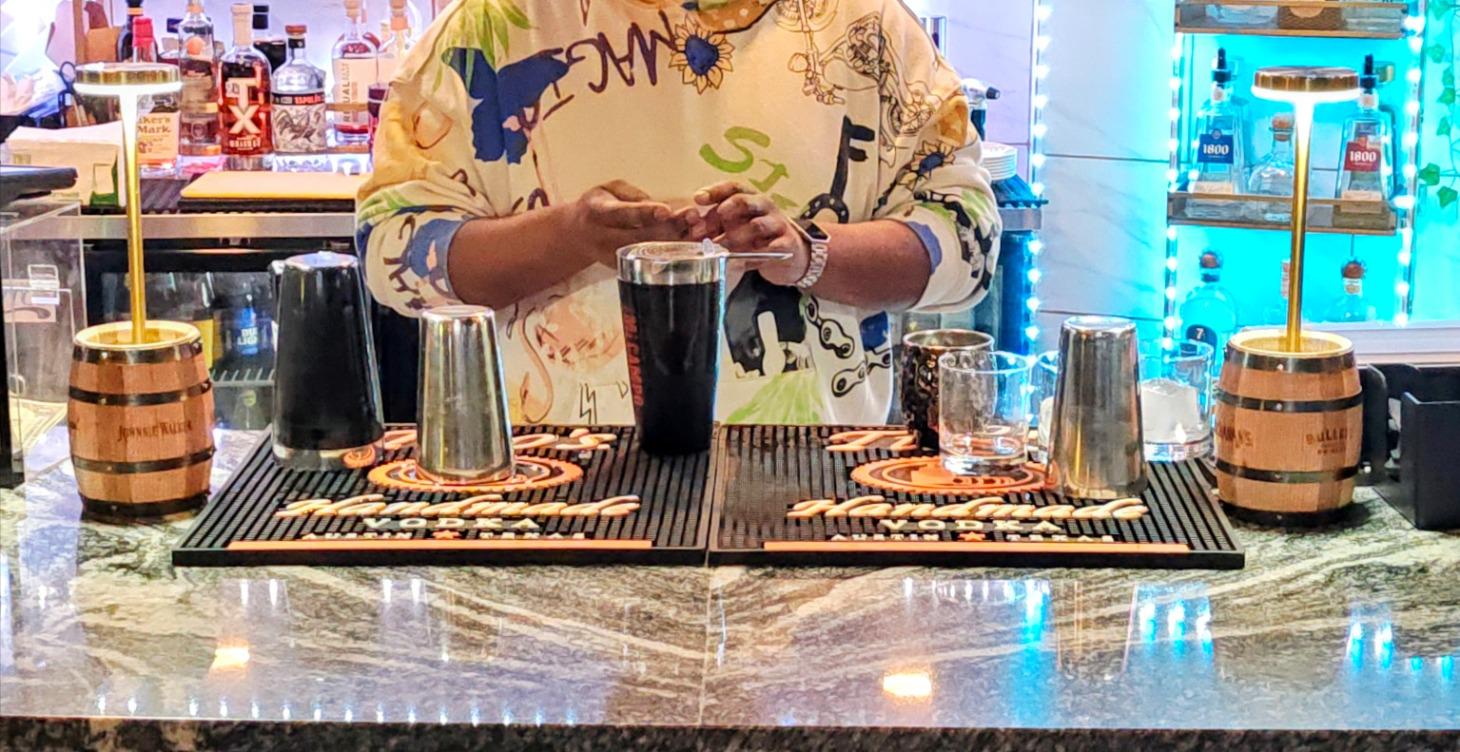 UR Favr8 Bartending Skool Module 1