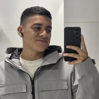 Jefferson Aldahir Davis Flores