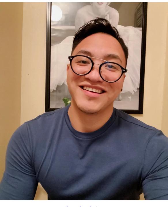 Larry Agustín