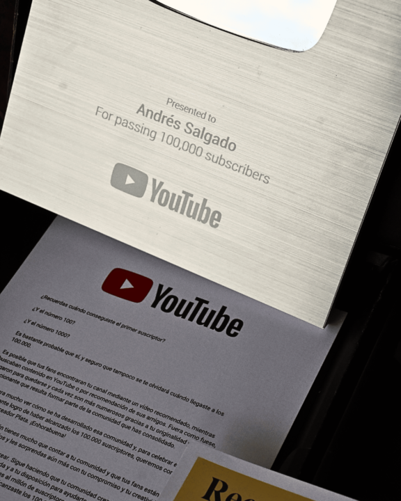 PRESENTATE AQUÍ USANDO ESTE FORMATO!