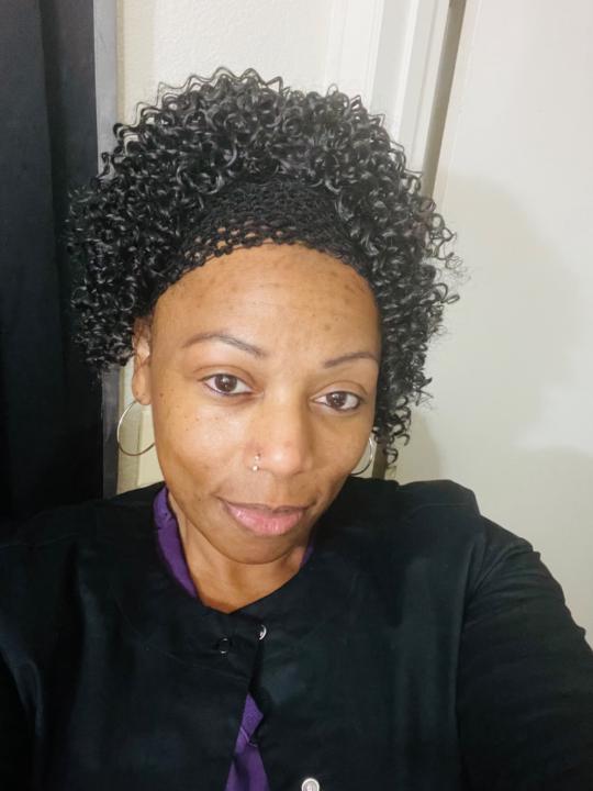 Manea Estell