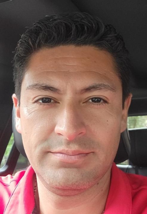 Carlos Leon