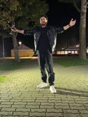 Amir Mhz