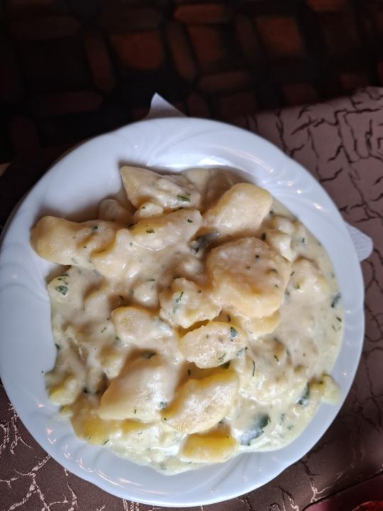 Mittwoch = Backhendltag beim Schwartz