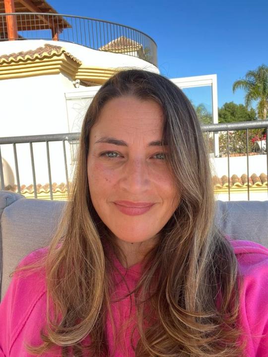 Linda Care