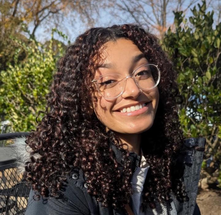 Alivia Simms