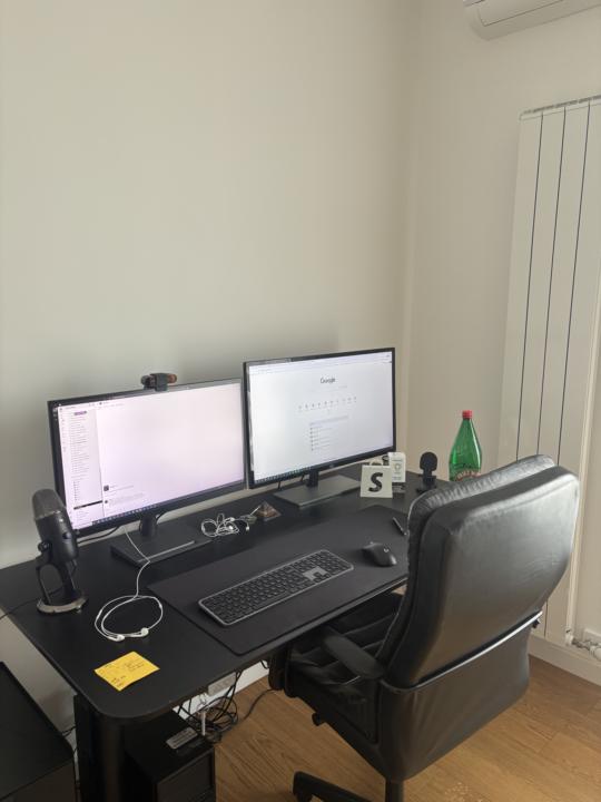 Send a Picture of Your Workspace 👇
