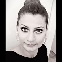 Arezoo Gwozdz