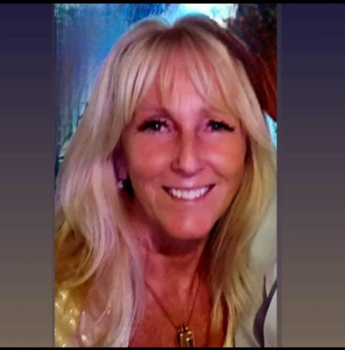 Karen Benneworth