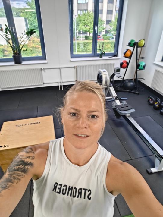 Marion Dekker