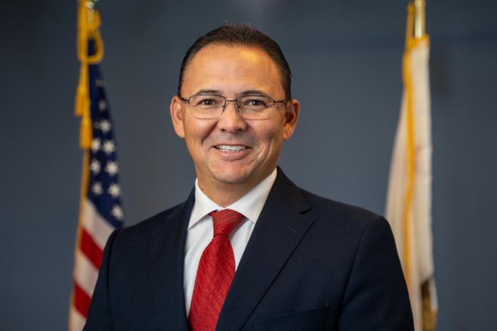 Kris Hiraoka