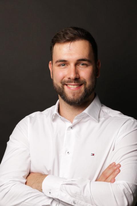 Toni Böttcher