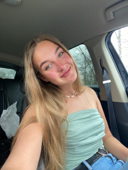 Sára Andršová