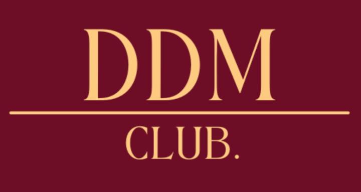 CLUB Direccion de Marca