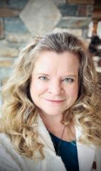 Teresa Den Hoed