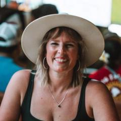 Dee Lefebvre