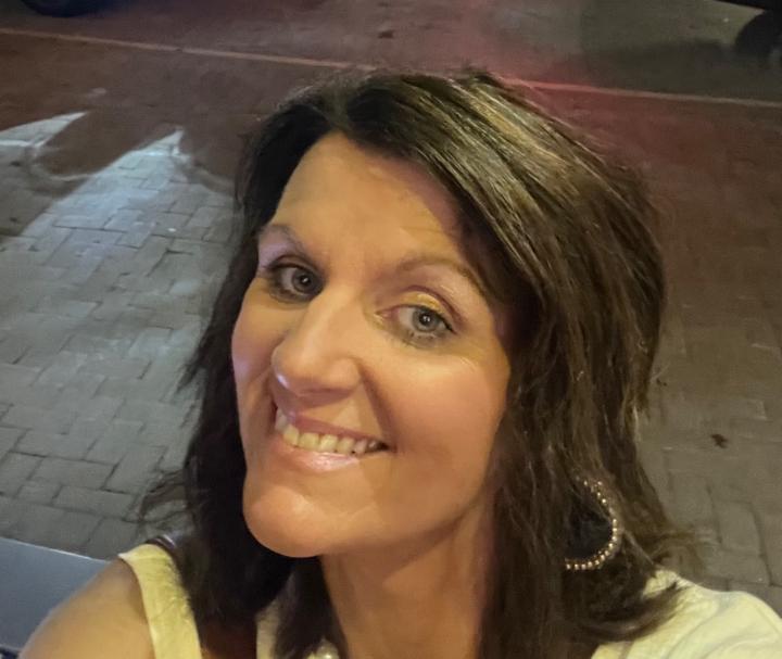 Carmen Gravely