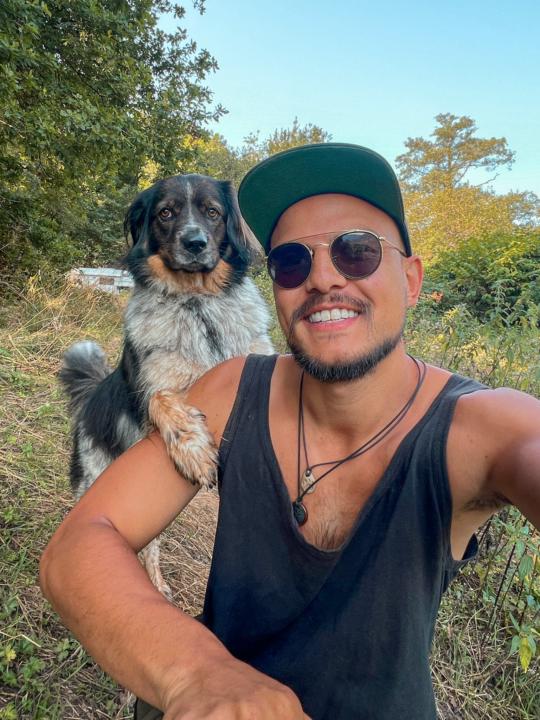 👋 Hey! We're Rens & Buddy!