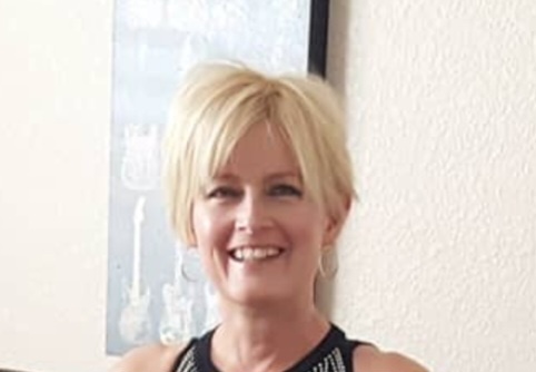Julie Barnes