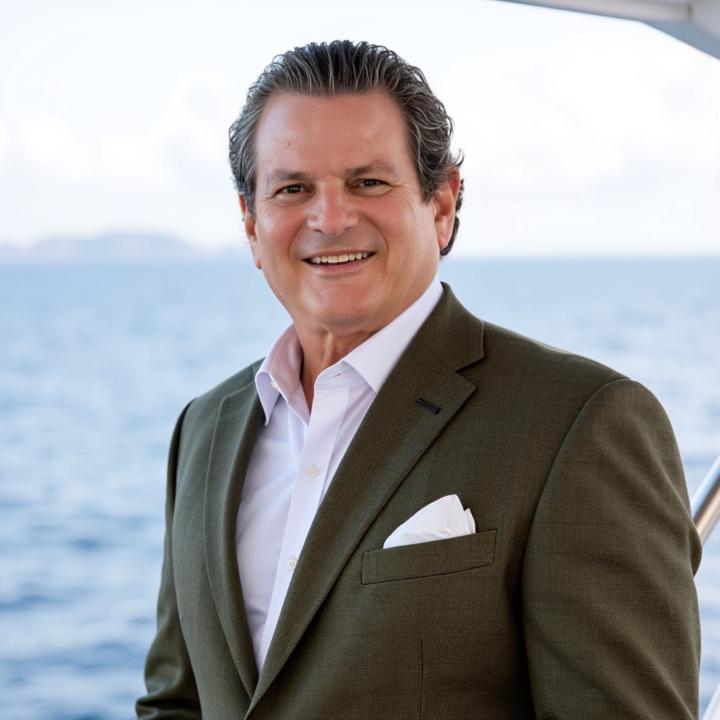 Dennis Hernandez